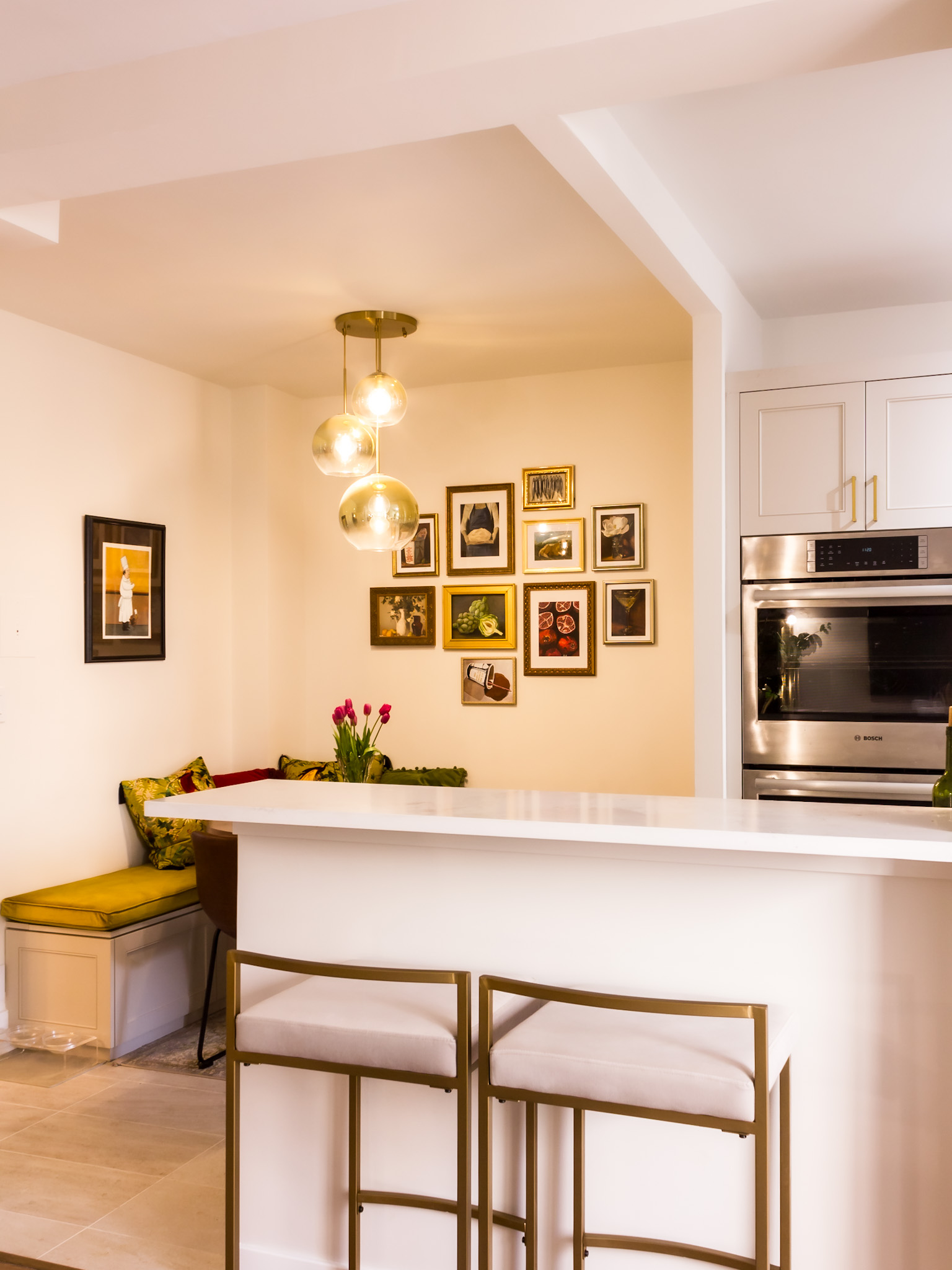 Kitchen — counter and backsplash detail